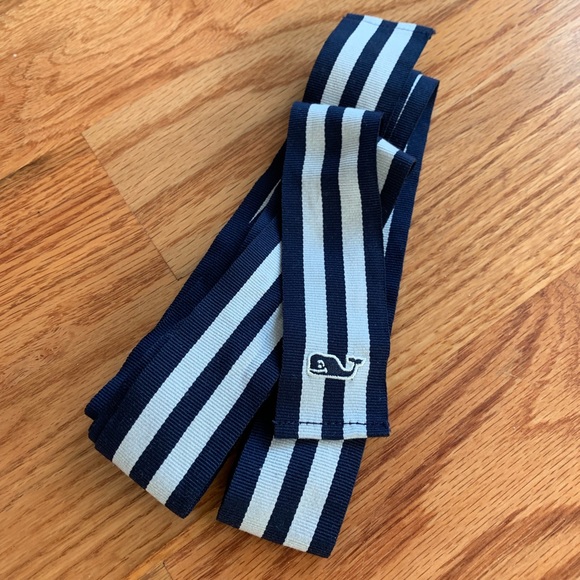 Vineyard Vines Accessories - Vineyard Vines Striped Ribbon with Whale Logo